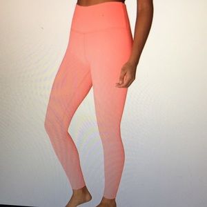 Beyond Yoga Coral Reef Leggings - Small